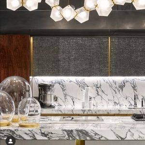 Meet your Posher, Alfee